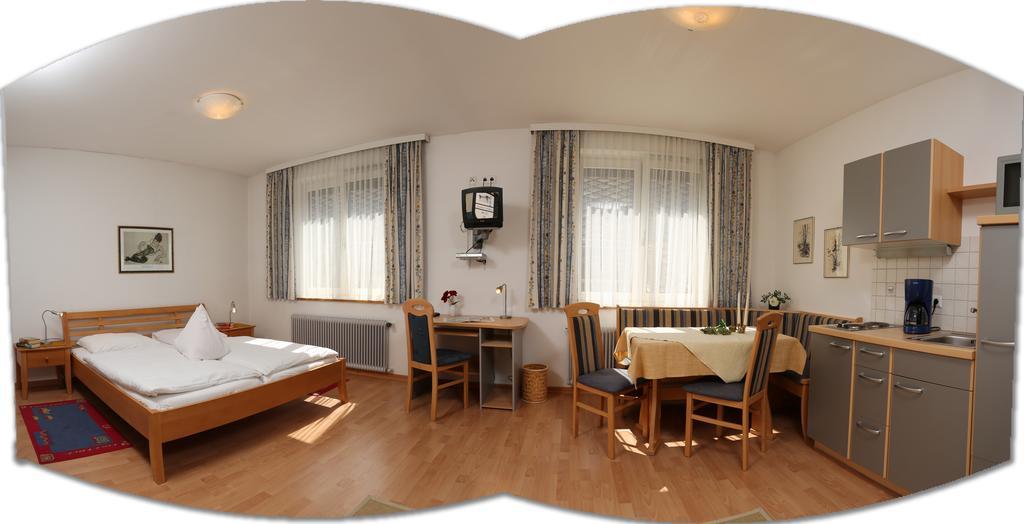Pension Hofer Villach Room photo