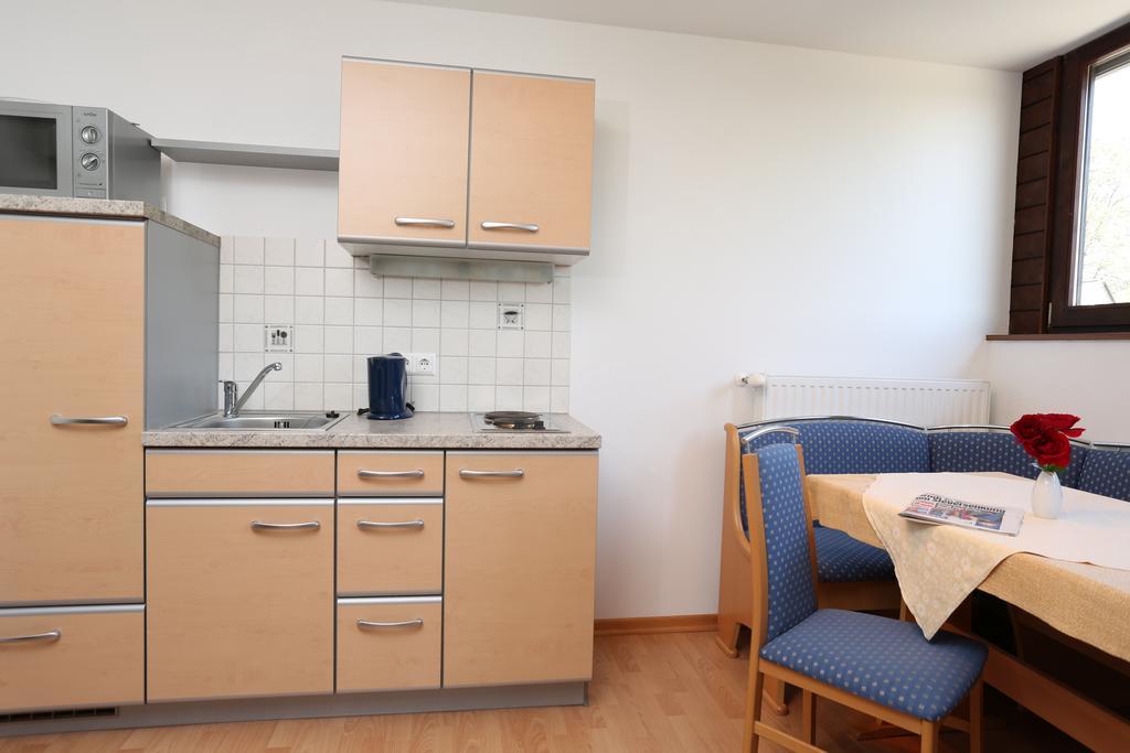 Pension Hofer Villach Room photo